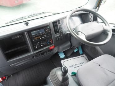 いすゞ エルフ バン車 小型 SKG-NPR85AN 年式 H23[写真14]