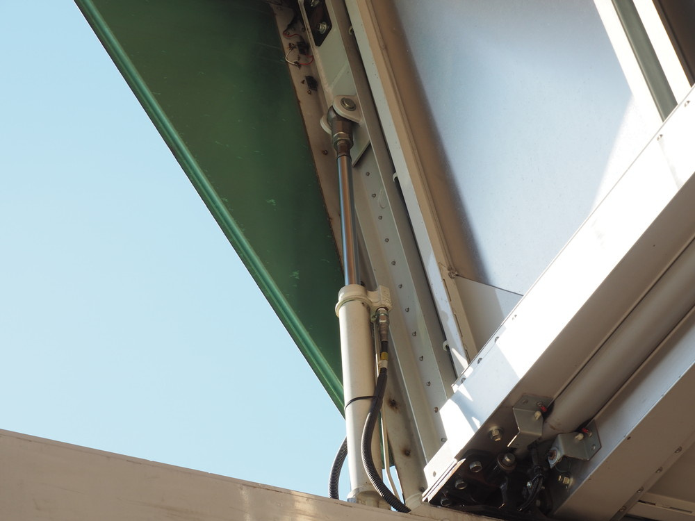 日野 レンジャー ウイング車 中型 TKG-FD7JLAA 年式 H26[写真16]