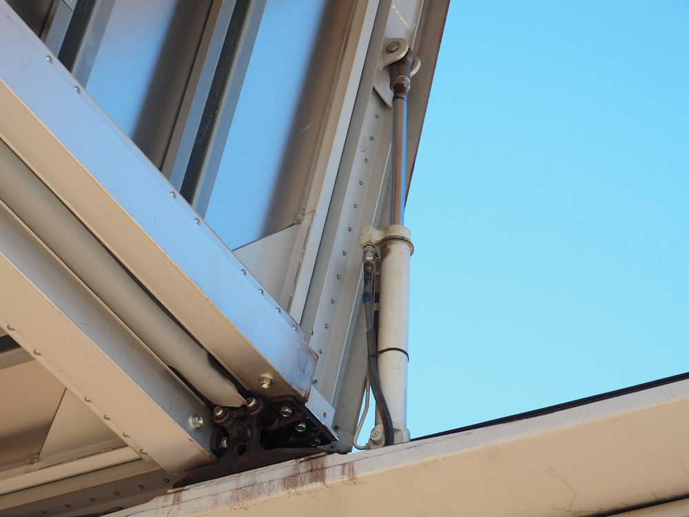 日野 レンジャー ウイング車 中型 TKG-FD7JLAA 年式 H26[写真17]