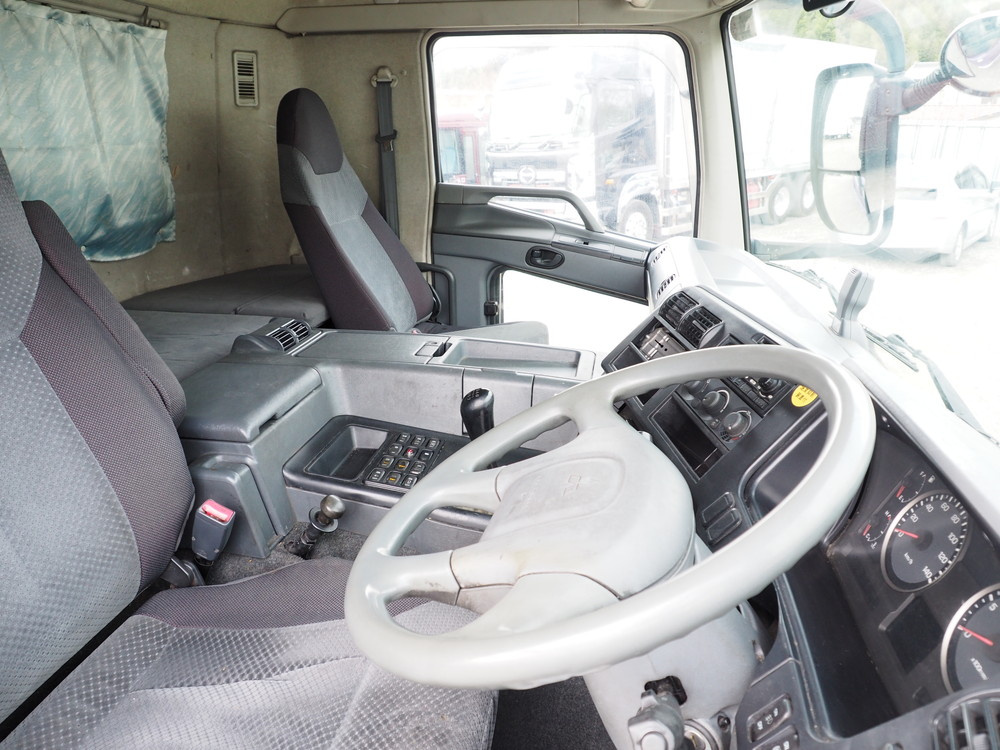 三菱ふそう スーパーグレート ウイング車 大型 BDG-FS54JZ 年式 H21[写真20]