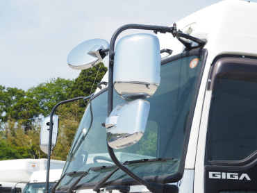 いすゞ ギガ 冷凍バン 大型 QKG-CYL77AA 年式 H27[写真08]