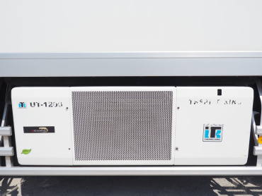 いすゞ ギガ 冷凍バン 大型 QKG-CYL77AA 年式 H27[写真12]