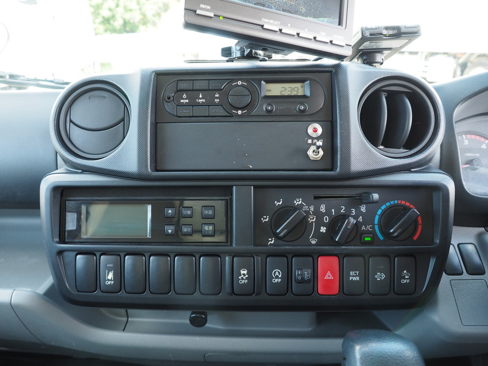 日野 デュトロ 冷凍バン 小型 TPG-XZC605M 年式 H30[写真28]