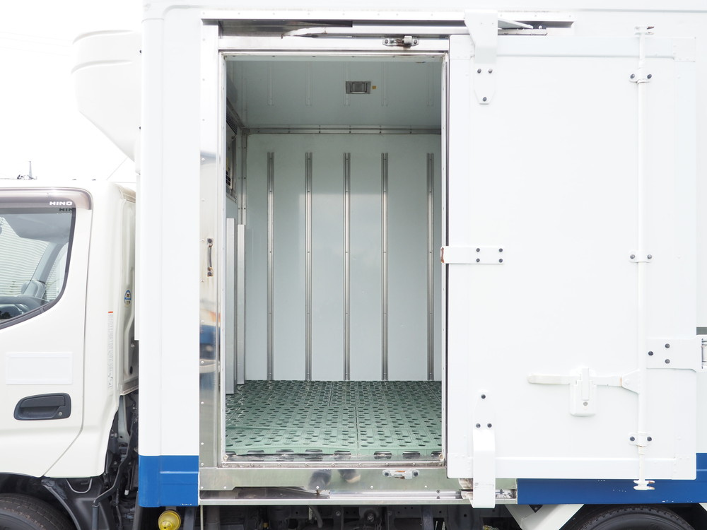 日野 デュトロ 冷凍バン 小型 TPG-XZC605M 年式 H30[写真15]