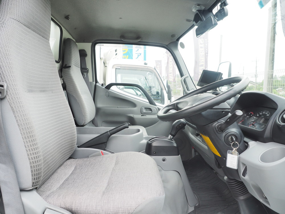 日野 デュトロ 冷凍バン 小型 TPG-XZC605M 年式 H30[写真24]