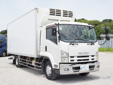 いすゞ フォワード 冷凍バン 中増t SKG-FSR90T2 年式 H23[写真04]