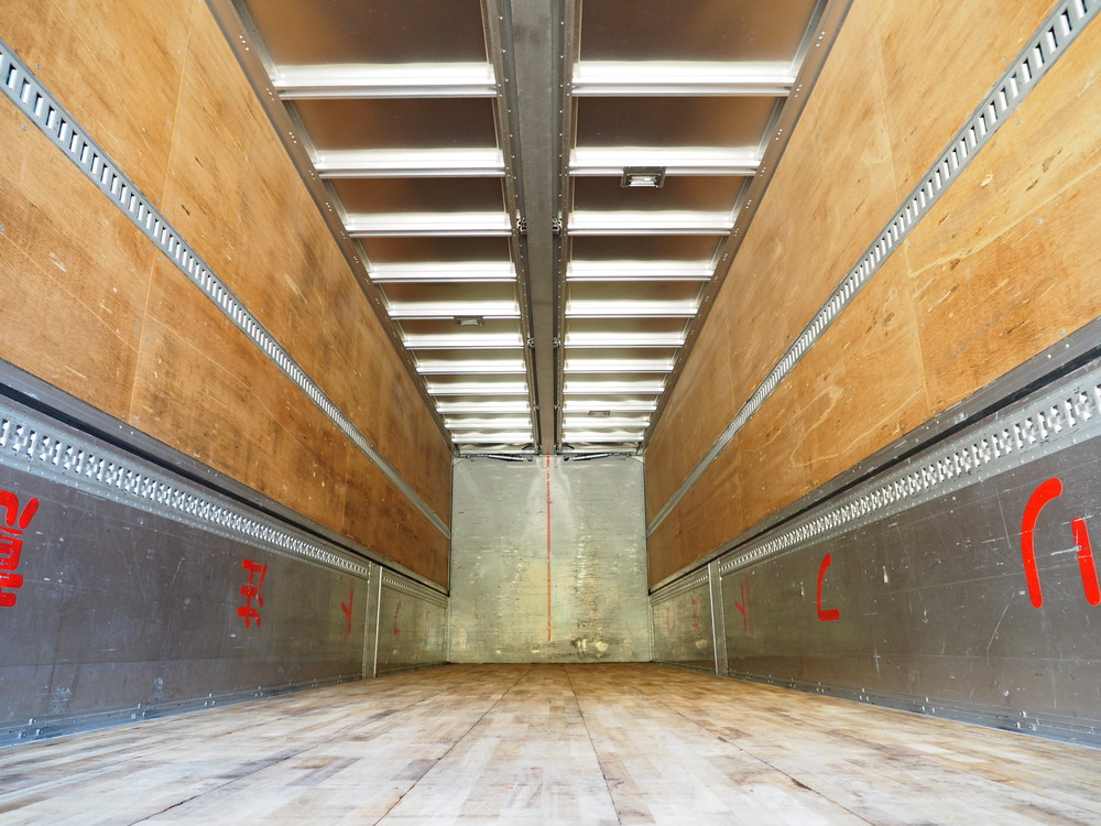 いすゞ ギガ ウイング車 大型 QKG-CYL77A 年式 H26[写真26]