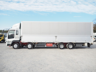 いすゞ ギガ ウイング車 大型 PDG-CYJ77W8 年式 H22[写真14]