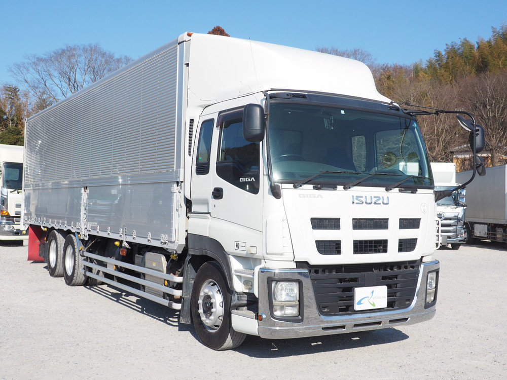 いすゞ ギガ ウイング車 大型 QKG-CYL77A 年式 H26[写真04]