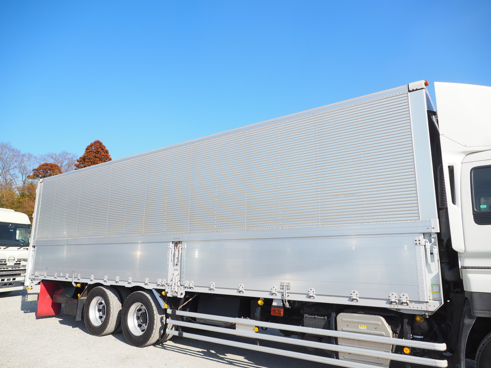 いすゞ ギガ ウイング車 大型 QKG-CYL77A 年式 H26[写真10]