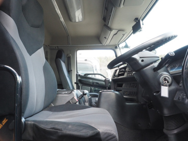 日野 プロフィア ウイング車 大型 QKG-FW1EXBG 年式 H25[写真31]