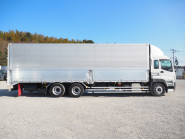 いすゞ ギガ ウイング車 大型 QKG-CYL77A 年式 H26 [写真09]