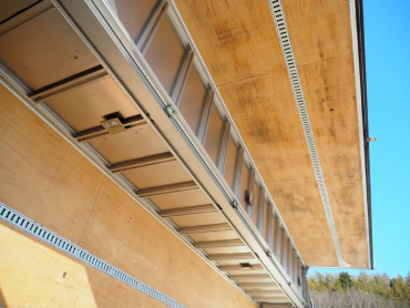 いすゞ ギガ ウイング車 大型 QKG-CYL77A 年式 H26 [写真22]