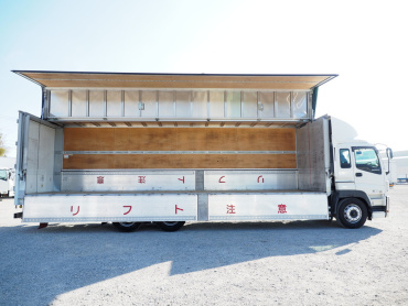 いすゞ ギガ ウイング車 大型 QKG-CYL77A 年式 H26 [写真11]