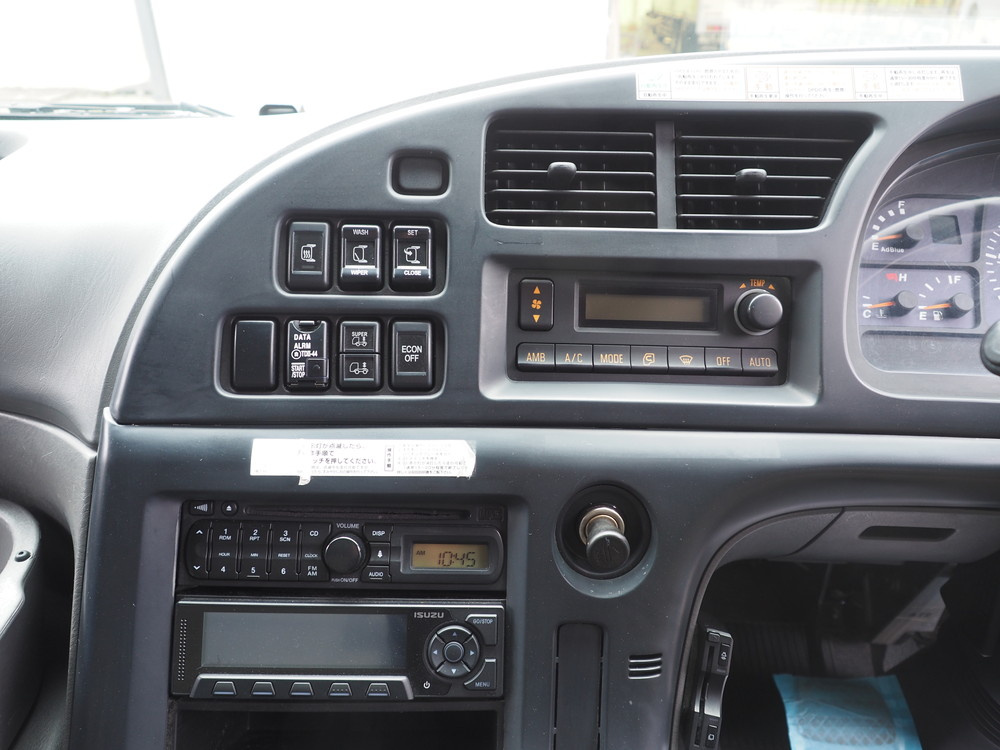 いすゞ ギガ ウイング車 大型 QKG-CYL77A 年式 H26[写真33]