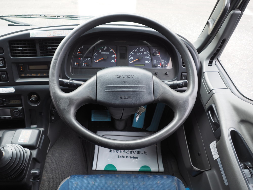 いすゞ ギガ ウイング車 大型 QKG-CYL77A 年式 H26[写真31]