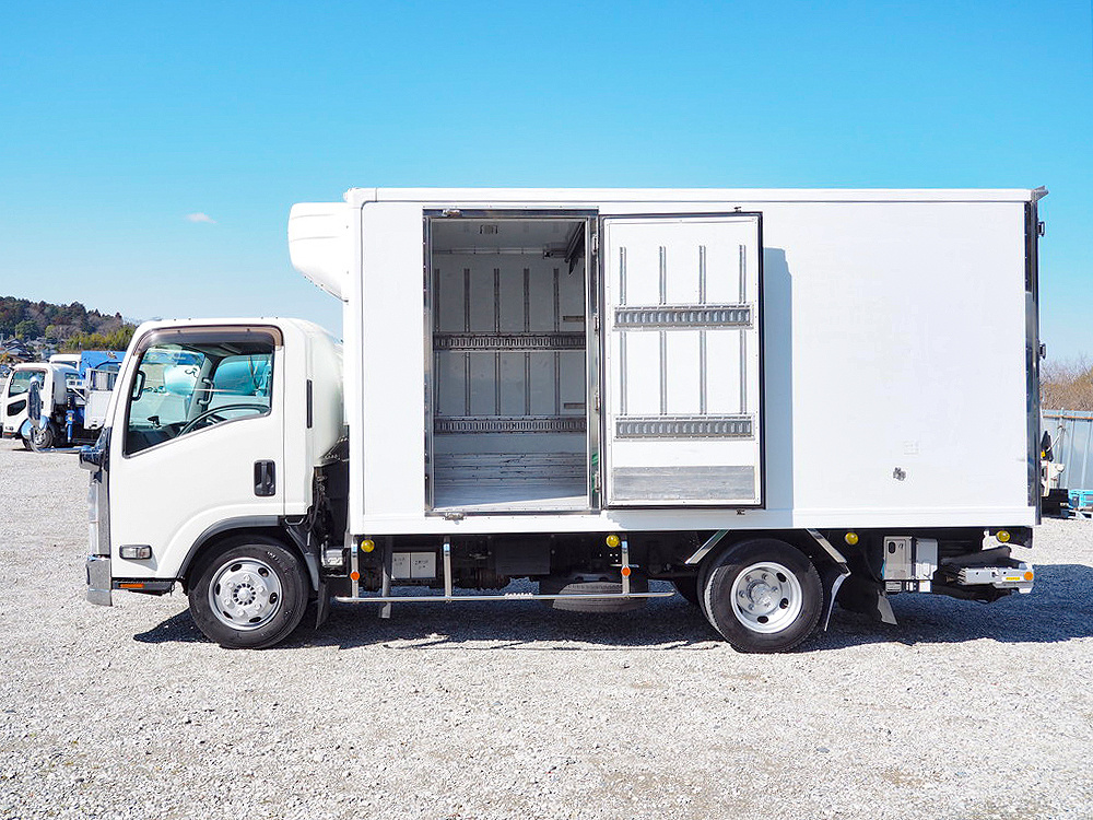 いすゞ エルフ 冷凍バン 小型 TKG-NPR85AN 年式 H26[写真15]