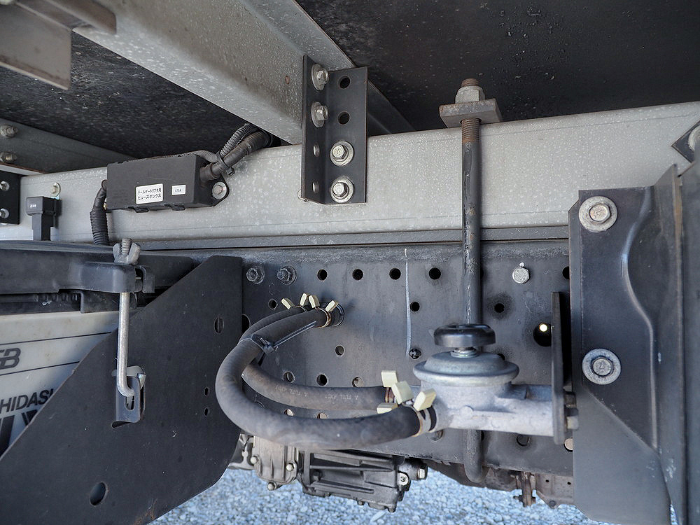 いすゞ エルフ 冷凍バン 小型 TKG-NPR85AN 年式 H26[写真34]