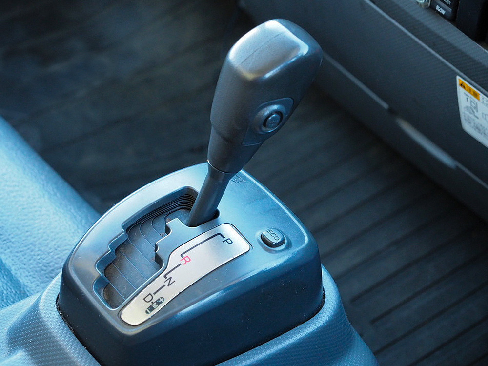 いすゞ エルフ 冷凍バン 小型 TKG-NPR85AN 年式 H26[写真28]