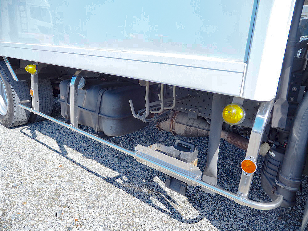 いすゞ エルフ 冷凍バン 小型 TKG-NPR85AN 年式 H26[写真11]