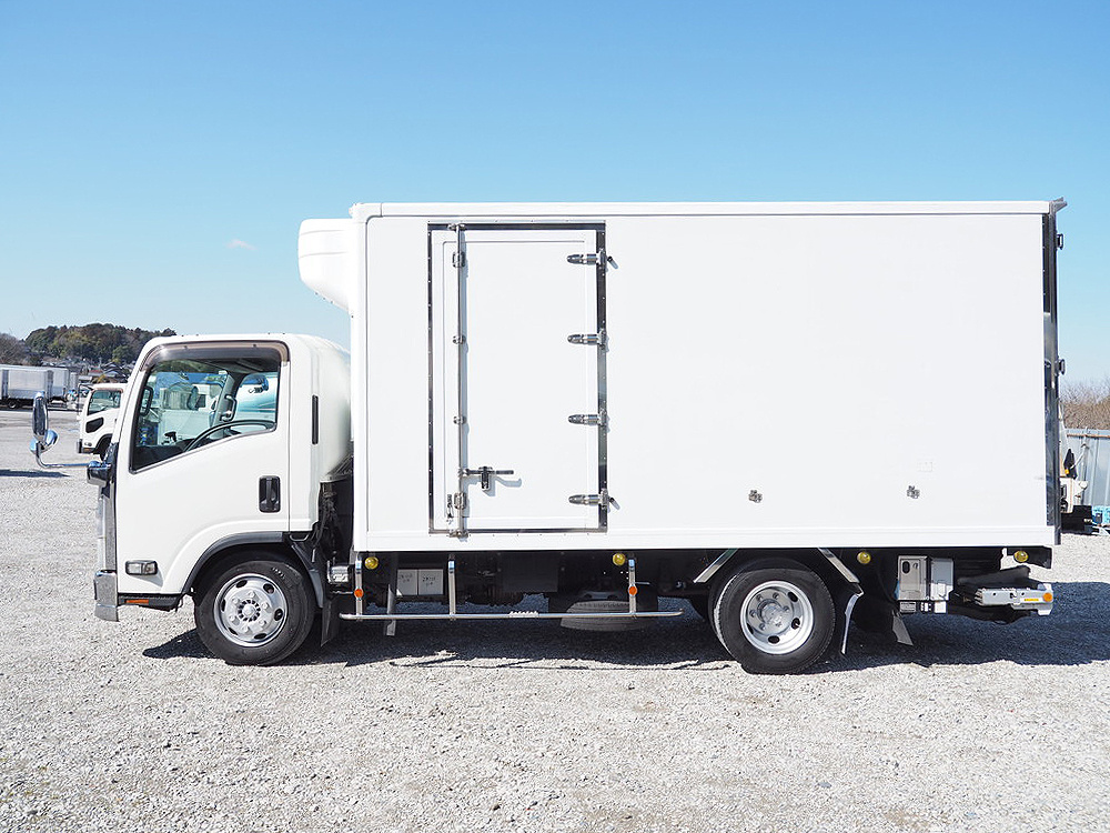 いすゞ エルフ 冷凍バン 小型 TKG-NPR85AN 年式 H26[写真12]