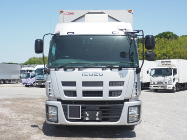 いすゞ ギガ ウイング車 大型 QKG-CYJ77A 年式 H28[写真04]