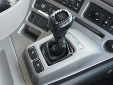 UDトラックス クオン 冷凍ウイング 大型 QKG-CD5ZA 年式 H25[写真40]