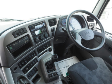 UDトラックス クオン 冷凍ウイング 大型 QKG-CD5ZA 年式 H25[写真39]