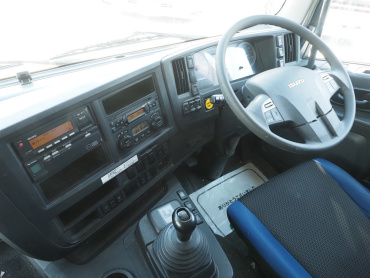 いすゞ ギガ ウイング車 大型 QPG-CYJ77B 年式 H28[写真20]