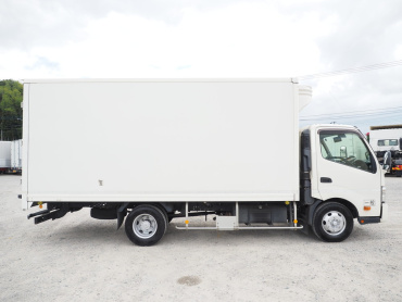 日野 デュトロ 冷凍バン 小型 TPG-XZU712M 年式 H30[写真09]