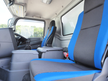 いすゞ ギガ バン車 大型 2DG-CYY77CYV 年式 R4[写真28]