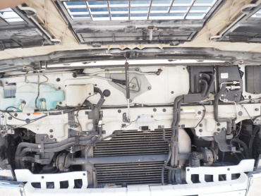 いすゞ ギガ ウイング車 大型 QKG-CYJ77A 年式 H28[写真50]