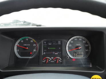 いすゞ ギガ ウイング車 大型 2PG-CYL77C 年式 R2[写真44]