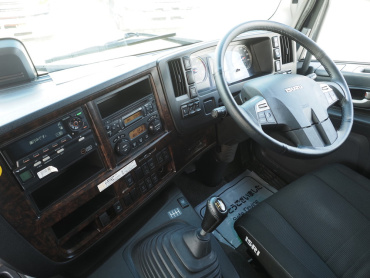 いすゞ ギガ ウイング車 大型 2PG-CYY77C 年式 R2[写真34]
