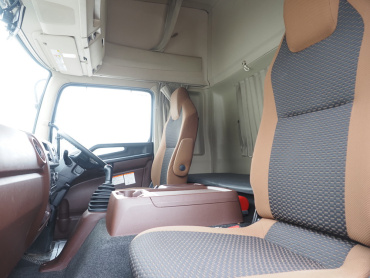 日野 レンジャー ウイング車 中型 2PG-FD2ABG 年式 H30[写真43]