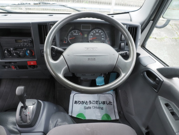 いすゞ エルフ 平ボディ 小型 TKG-NLR85AR 年式 H26[写真22]