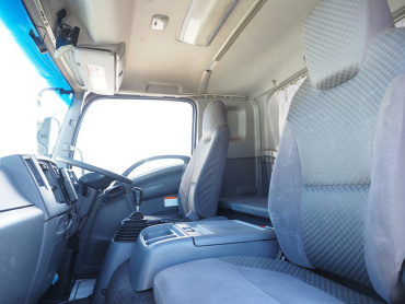 いすゞ フォワード ウイング車 中型 TKG-FRR90S2 年式 H28[写真40]