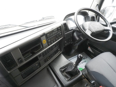 日野  ウイング車 大型 LKG-FW1EXBG 年式 H23[写真32]