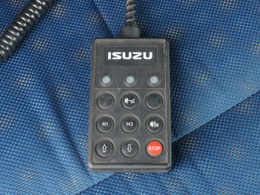 いすゞ ギガ 冷凍ウイング 大型 QKG-CYJ77A 年式 H26[写真42]