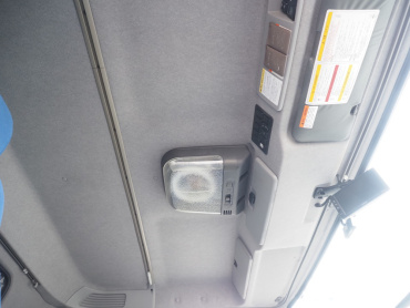 いすゞ ギガ 冷凍ウイング 大型 QKG-CYJ77A 年式 H26[写真44]
