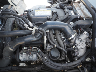 いすゞ フォワード 冷凍バン 中型 TKG-FRR90T2 年式 H25[写真42]