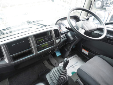 日野 レンジャー ウイング車 中型 TKG-FC7JKAA 年式 H25[写真37]