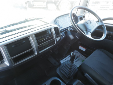 日野 レンジャー ウイング車 中型 TPG-FD7JLAA 年式 H28[写真35]