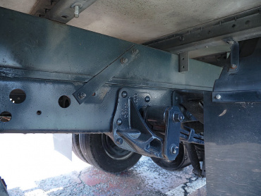いすゞ エルフ バン車 小型 BKG-NMR85AN 年式 H23[写真30]