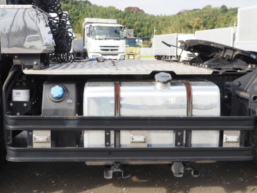 UDトラックス  トラクタ 大型 2PG-GK5AAB 年式 R2[写真13]