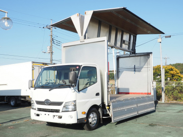 日野 デュトロ ウイング車 小型 TKG-XZU710M 年式 H26[写真02]