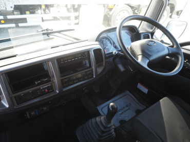 日野 レンジャー 冷凍バン 中型 TKG-FD9JLAA 年式 H29[写真27]