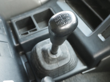 いすゞ ギガ ウイング車 大型 QKG-CYJ77A 年式 H27[写真35]