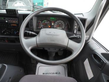 いすゞ フォワード バン車 中型 2RG-FRR90S1 年式 H30[写真22]