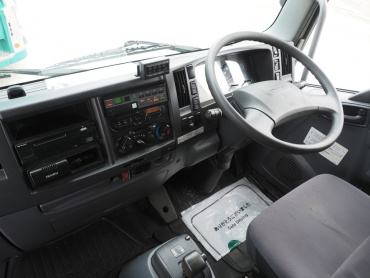 いすゞ フォワード バン車 中型 2RG-FRR90S1 年式 H30[写真23]